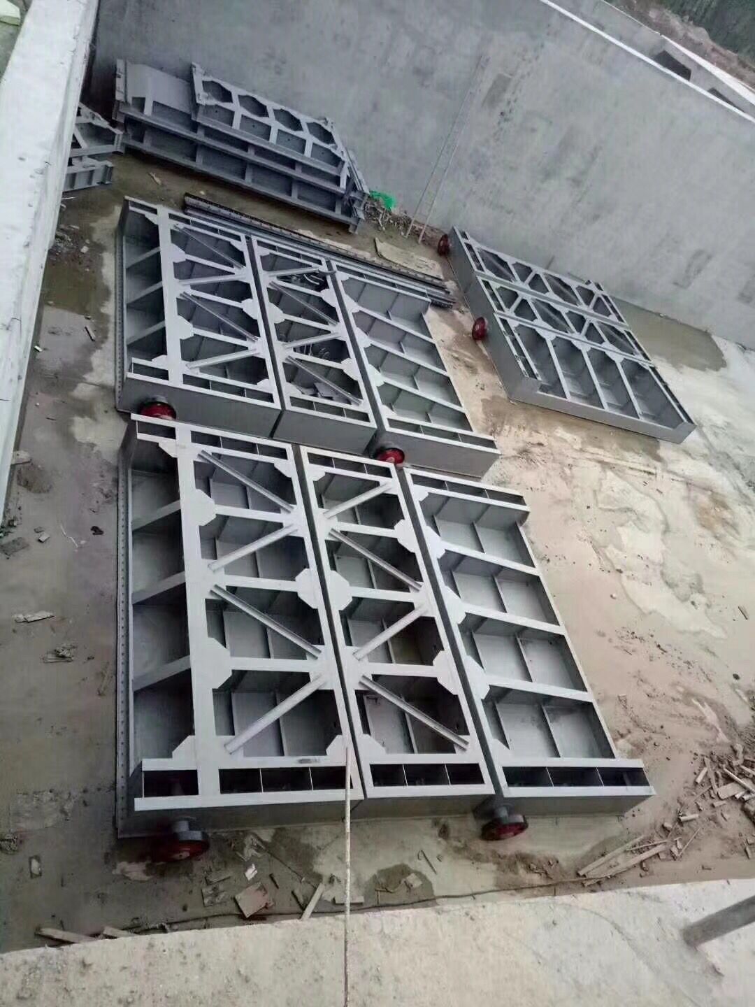 不锈钢羞羞漫画网址