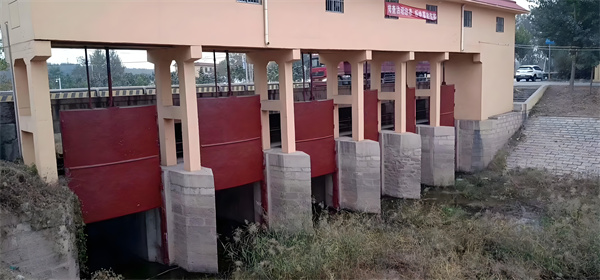 防洪羞羞漫画网址