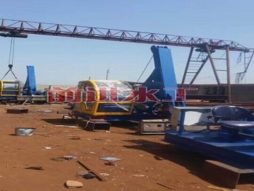 曲臂式格栅清污机